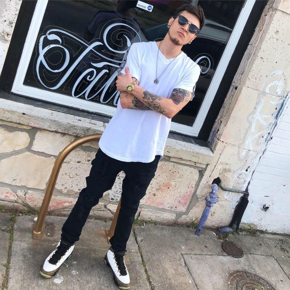 Meet your Posher, Nathan